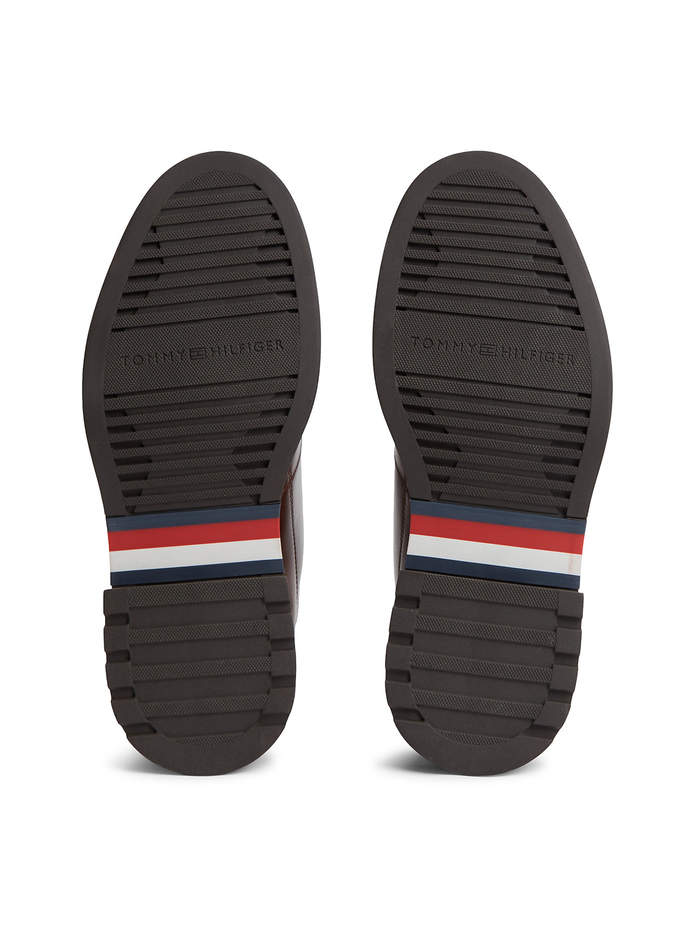 TOMMY HILFIGER Chukka Boots in Brown