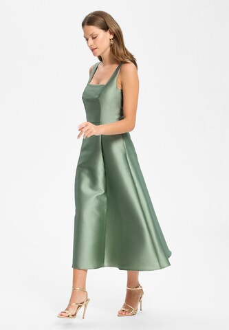 SWING Evening Dress in Green