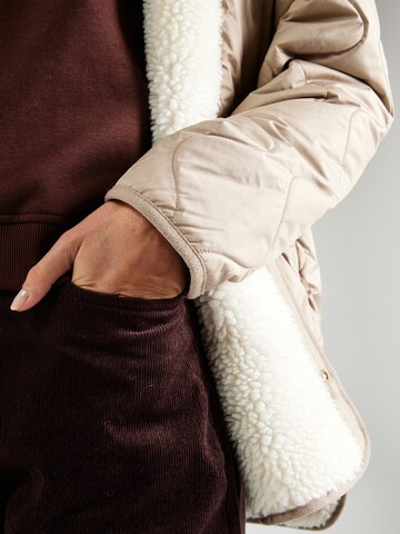 Veste mi-saison 'MALDEN' CONVERSE en beige
