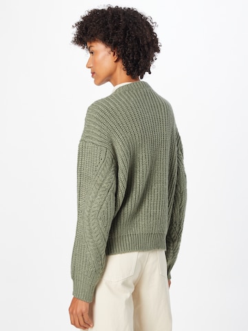 ABOUT YOU Sweater 'Cyra' in Green