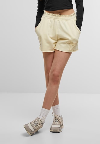 Felicious Regular Trousers in Beige