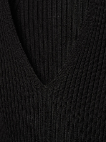 MANGO Пуловер 'GOLETA' в черно