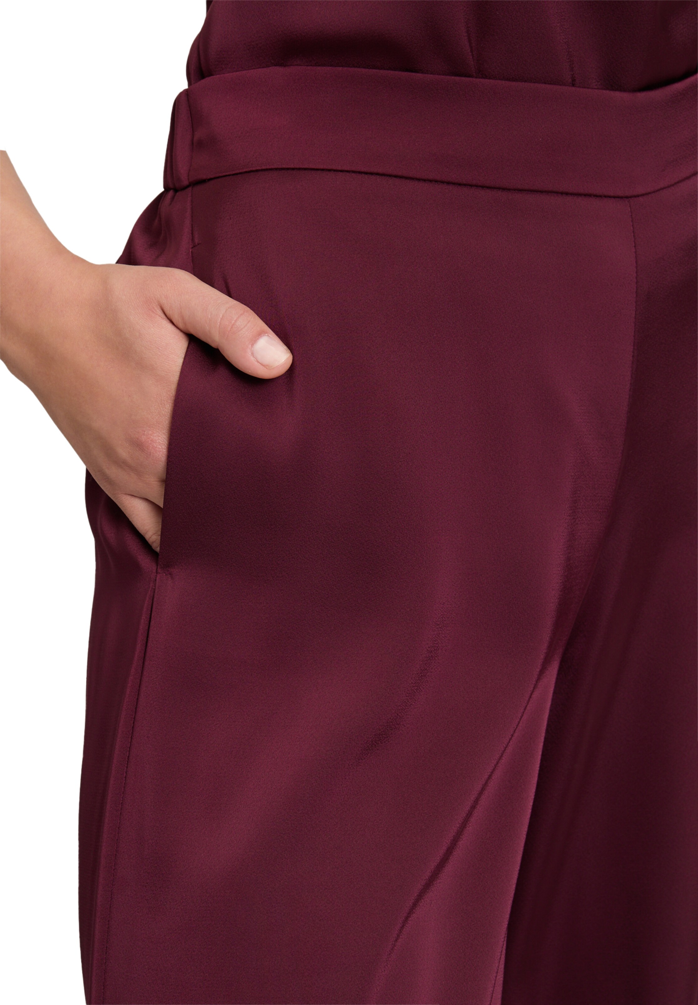 Vera Mont Wide leg Pants in Red