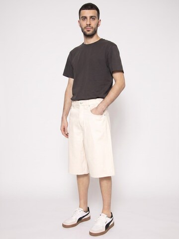 Baggy Jeans 'Carl Balloon Ecru 4145 Pim Denim Shorts Ecru' di Only & Sons in bianco: frontale
