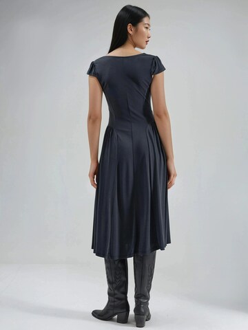 Robe d’été Busem en gris