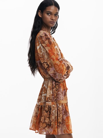 Robe Desigual en orange