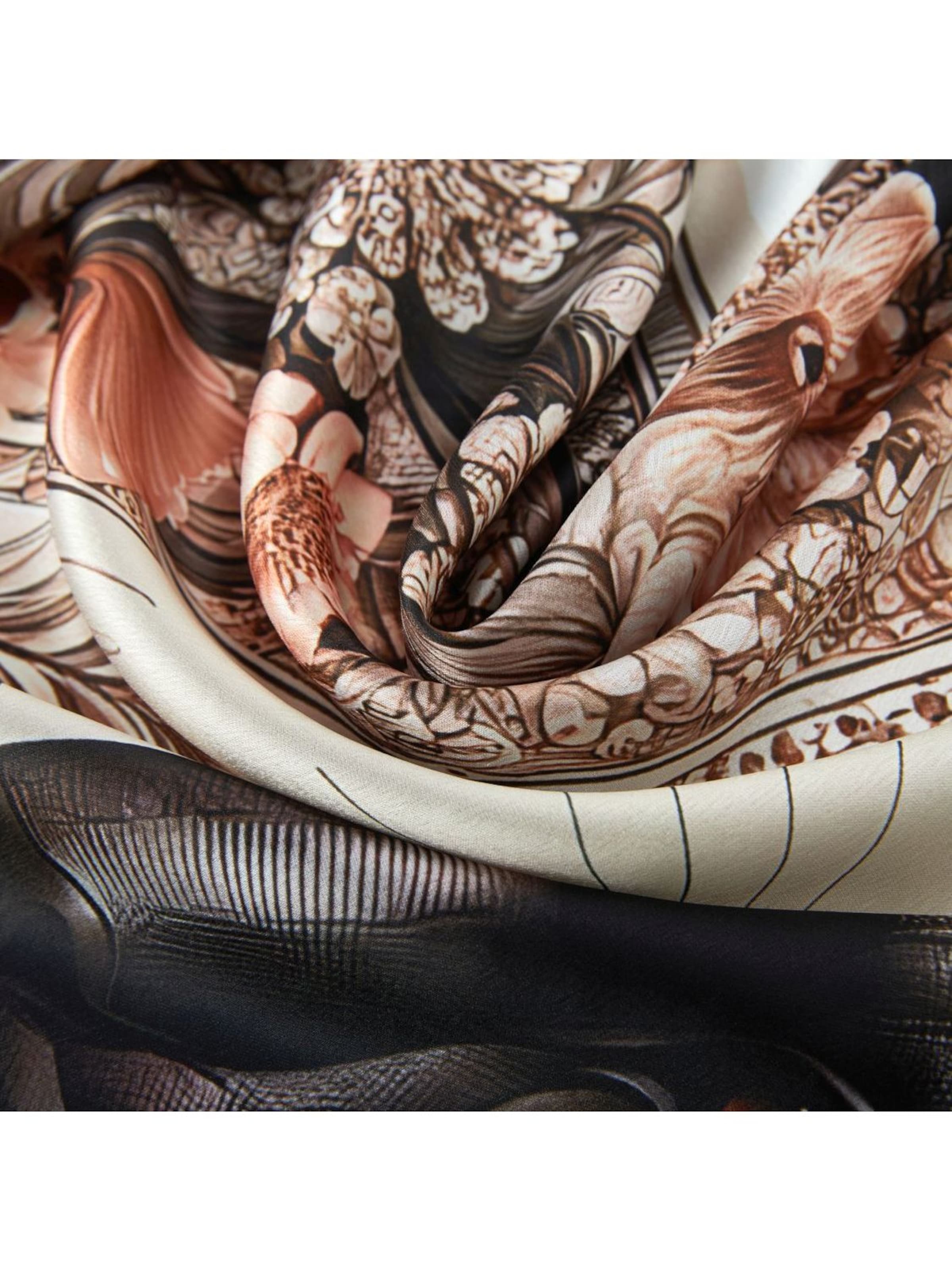 Sciarpa 'Black Panther Zoé' di alberto cabale in nero