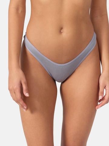 Tazzio Thong 'F902' in Grey