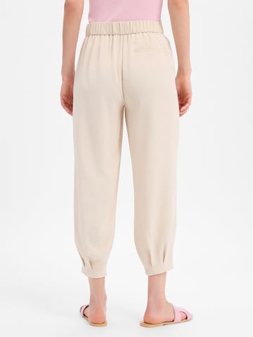 Someday Tapered Hose 'Cislia Flowy' in Beige