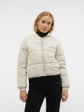 smėlio VERO MODA Demisezoninė striukė: priekis