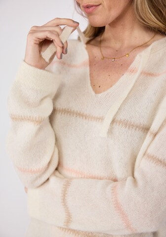LIEBLINGSSTÜCK Pullover in Weiß