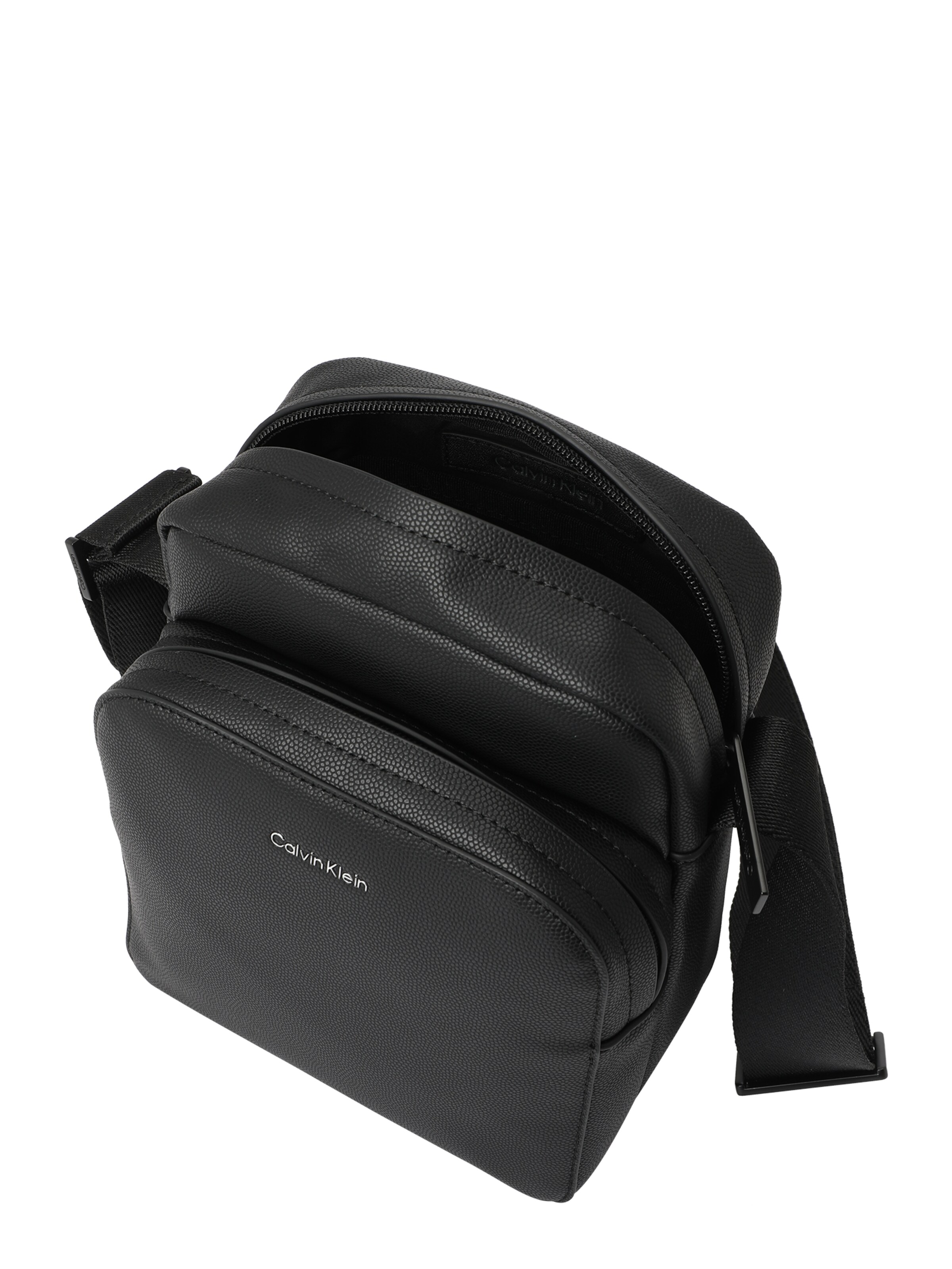 Calvin Klein Schoudertas 'Must' in Zwart