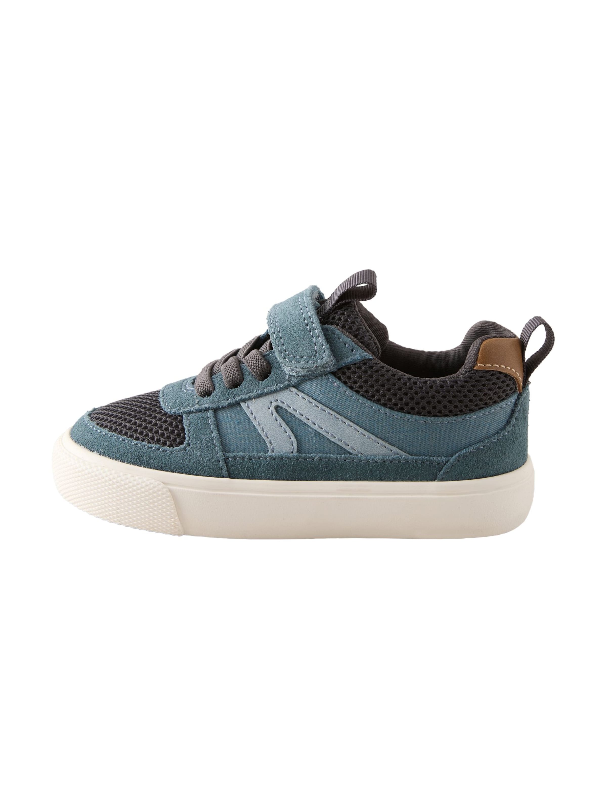 Baskets Next en bleu : devant