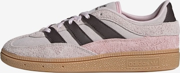 ADIDAS ORIGINALS Matalavartiset tennarit 'Handball Spezial' värissä vaaleanpunainen: etupuoli