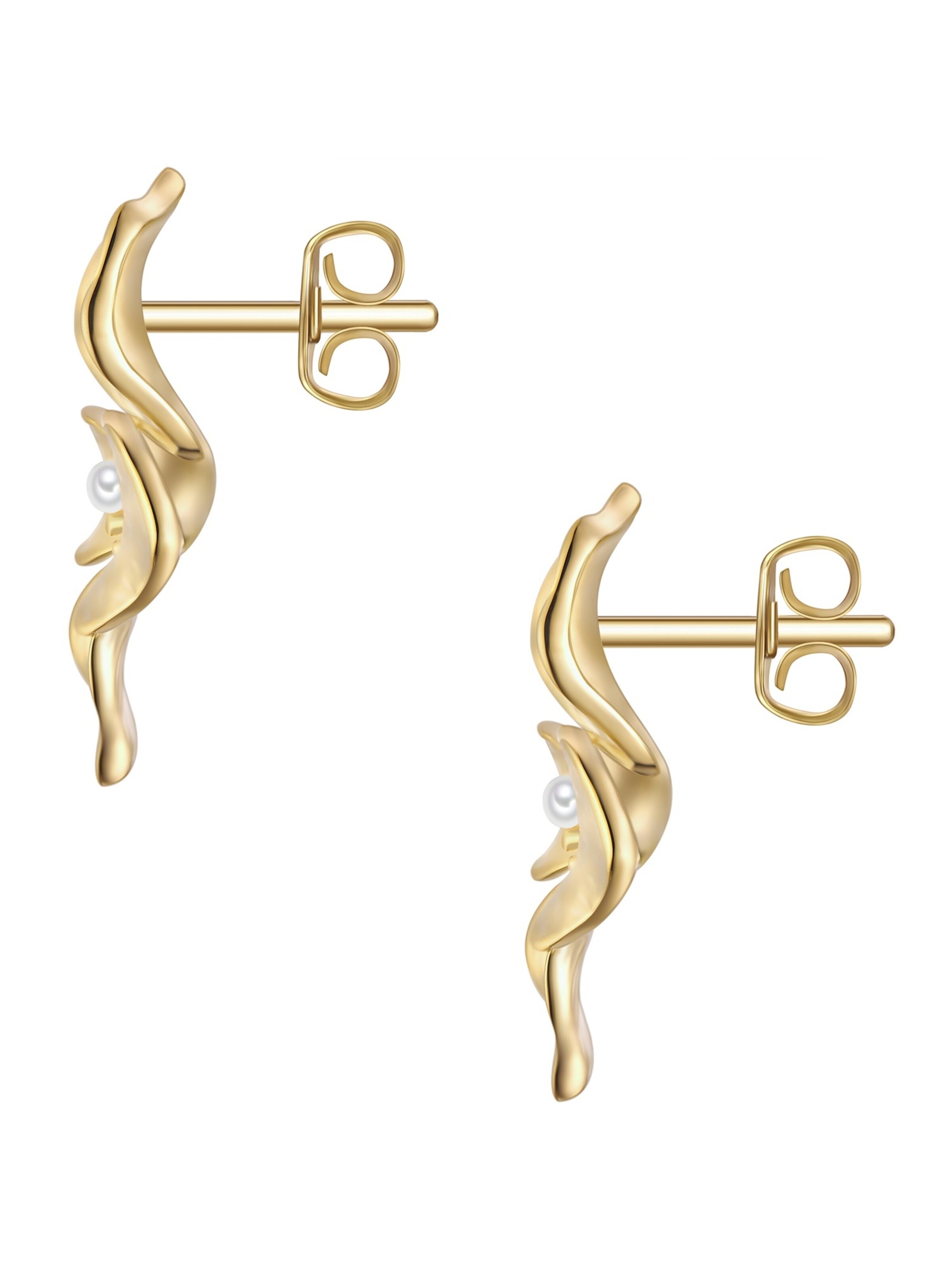 Yokoamii Earrings in Gold