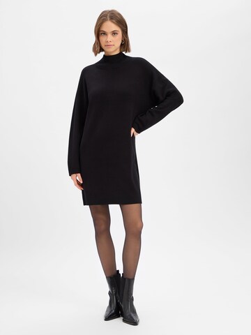 Marie Lund Kleid in Schwarz: Vorderseite