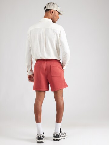 Abercrombie & Fitch Loosefit Παντελόνι 'ESSENTIAL' σε κόκκινο