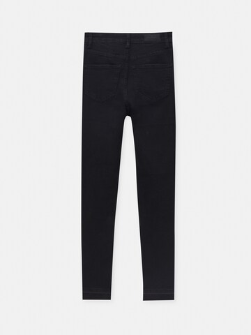 Skinny Jeans di Pull&Bear in nero