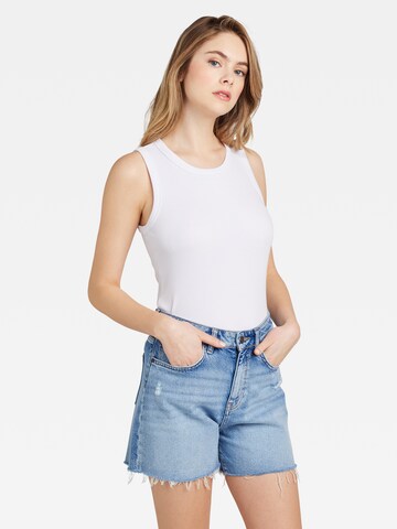 Mavi Top in White: front