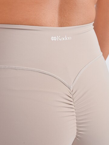 Kadoo Boot cut Leggings 'Balance - Sand (recycelt)' in Beige