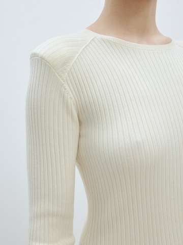 EDITED Sweter 'Geli' w kolorze biały