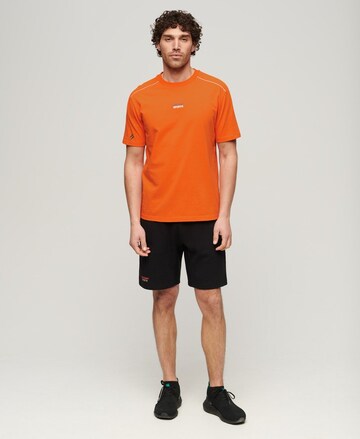 T-Shirt fonctionnel Superdry en orange