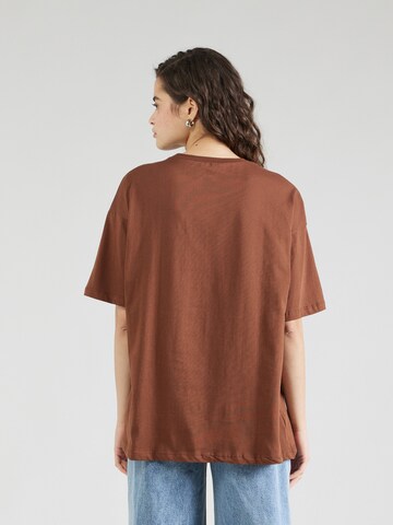 T-shirt Trendyol en marron