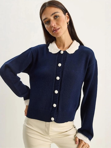 Bianco Lucci - Casaco de malha em azul: frente