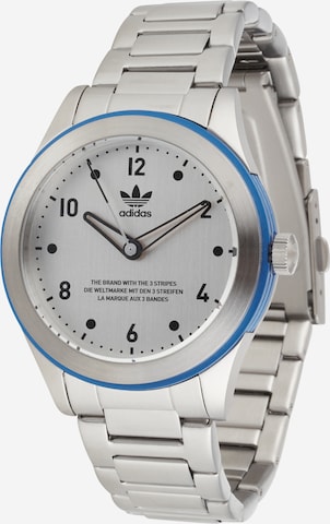 ADIDAS ORIGINALS Analogové hodinky 'CODE THREE' – šedá: přední strana