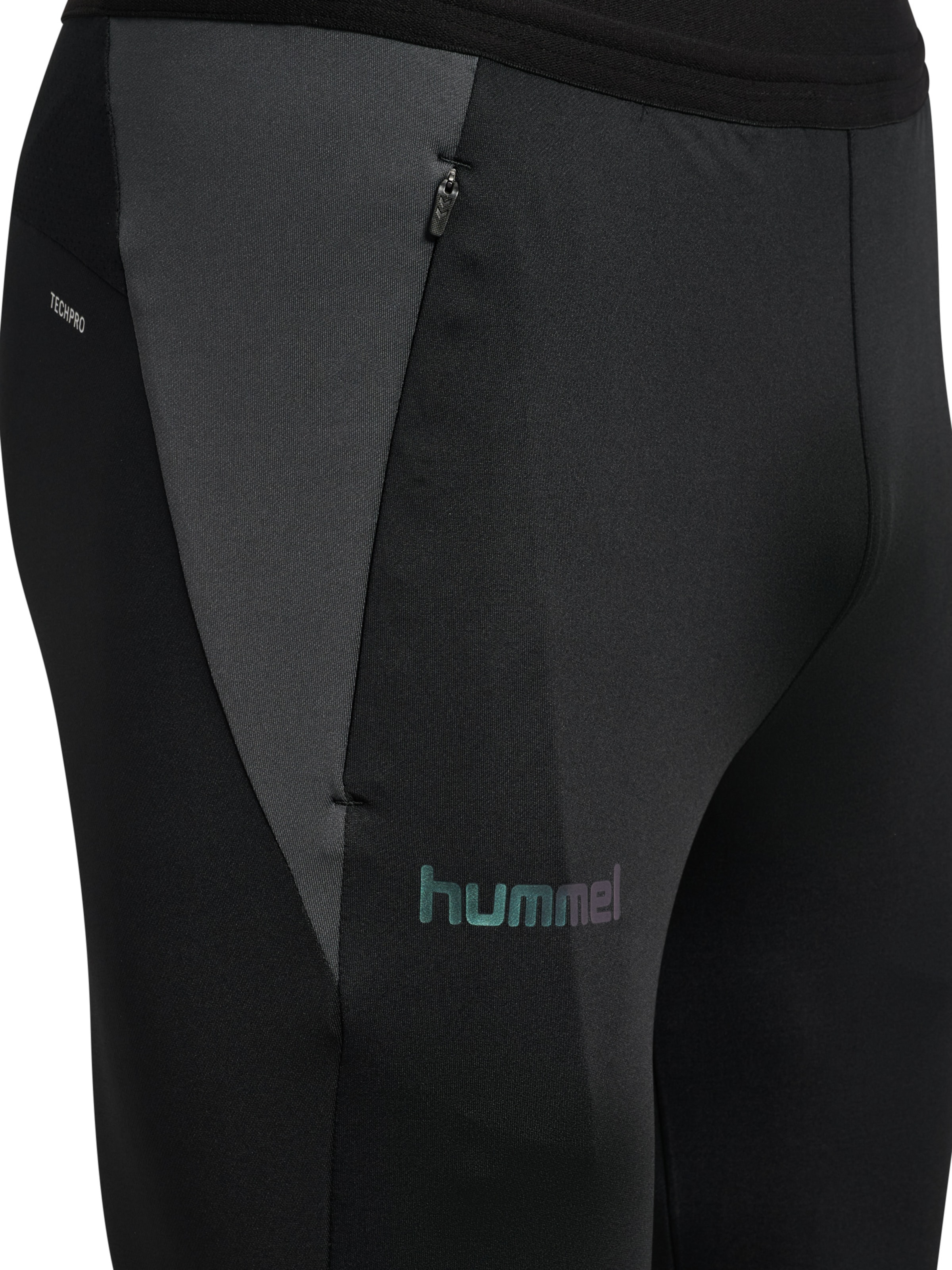 Skinny Pantalon de sport 'BLAZE26 PRO' Hummel en noir