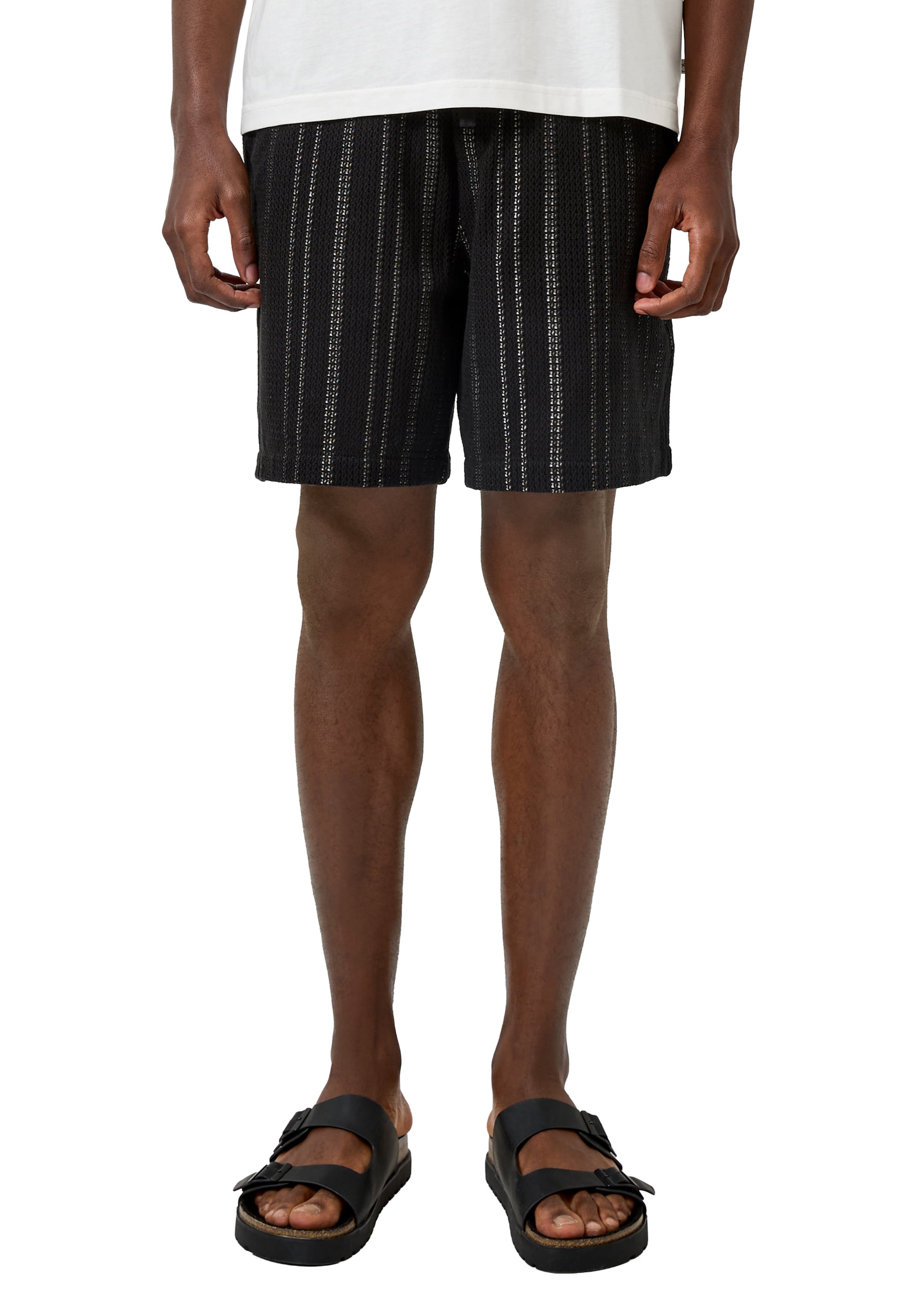 QS Regular Pants in Black