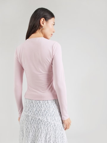 Tricou de la Abercrombie & Fitch pe roz