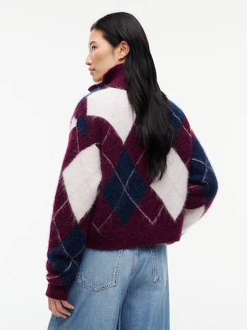 Tommy Jeans - Pullover em vermelho