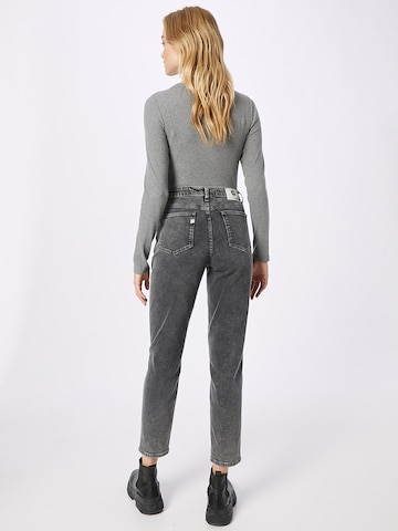 MUD Jeans Regular Jeans i svart