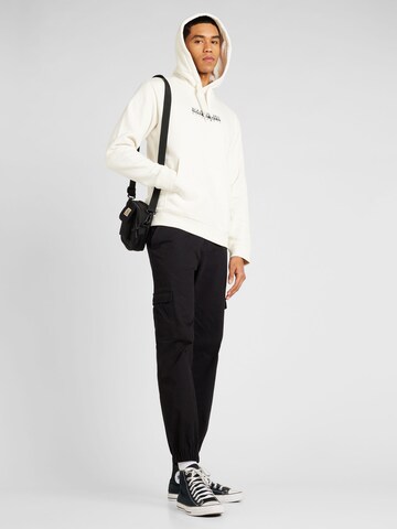 NAPAPIJRI Sweatshirt in White