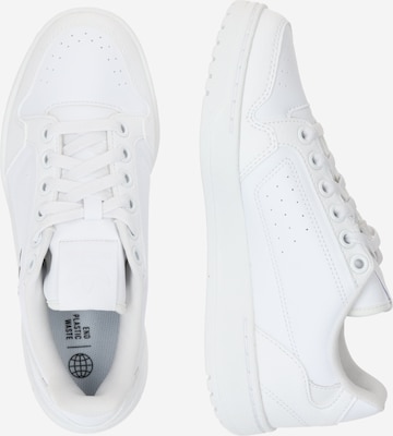 ADIDAS ORIGINALS Sneakers low 'NY 90' i hvit