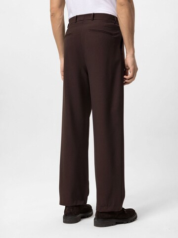 Effilé Pantalon Antioch en marron