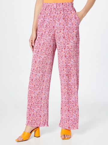 Monki Pants 'Danny' in Pink: front