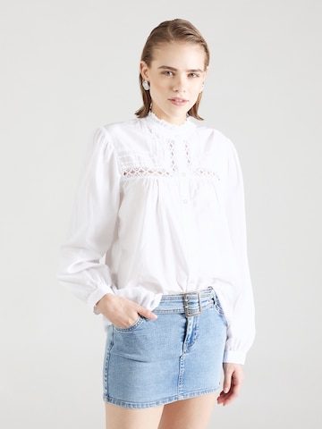 Emily Van Den Bergh Blouse in White: front