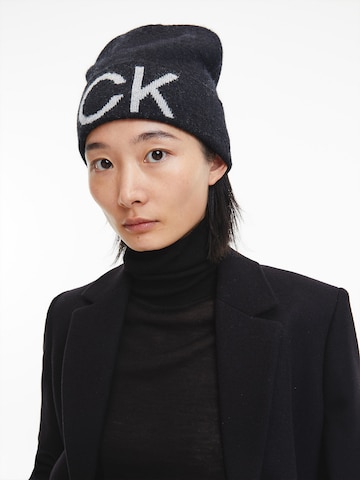 Calvin Klein Beanie in Black: front