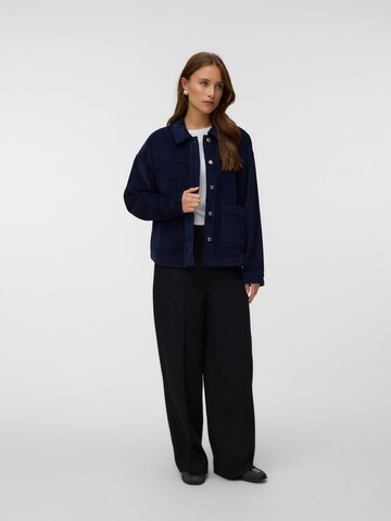 VERO MODA Prechodná bunda 'VMJAMIE' - Modrá