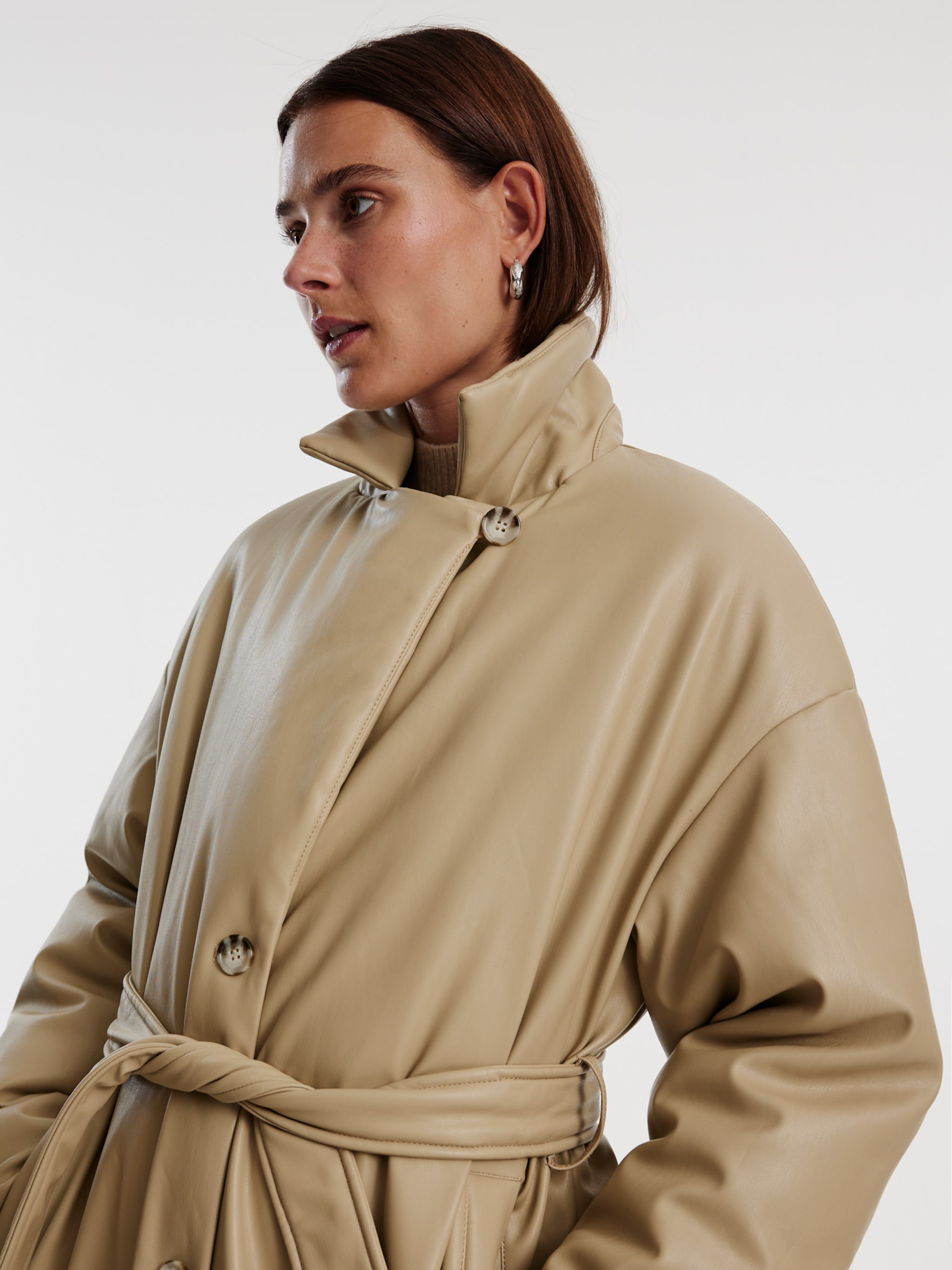 EDITED Produits Manteau d’hiver 'Yuki' beige