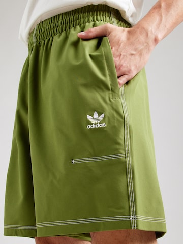 Regular Pantalon 'ESSENTIALS' ADIDAS ORIGINALS en vert