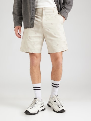 Loosefit Pantalon NEW ERA en beige : devant