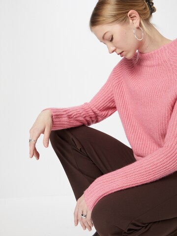 BRAX Sweter 'Lea' w kolorze różowy