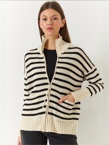 Bianco Lucci - Casaco de malha em bege