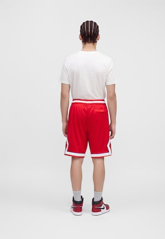 raudona NIKE Plačios klešnės Kelnės 'Brooklyn'
