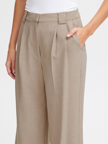 ICHI - Pierna ancha Pantalón plisado en beige