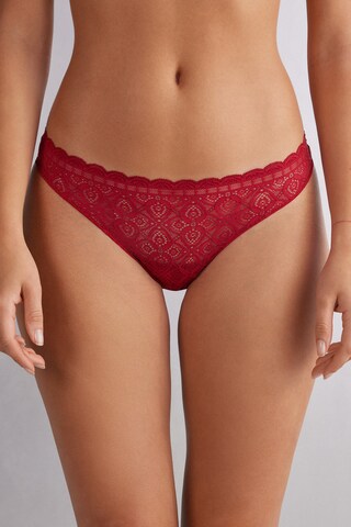 INTIMISSIMI Thong in Red: front