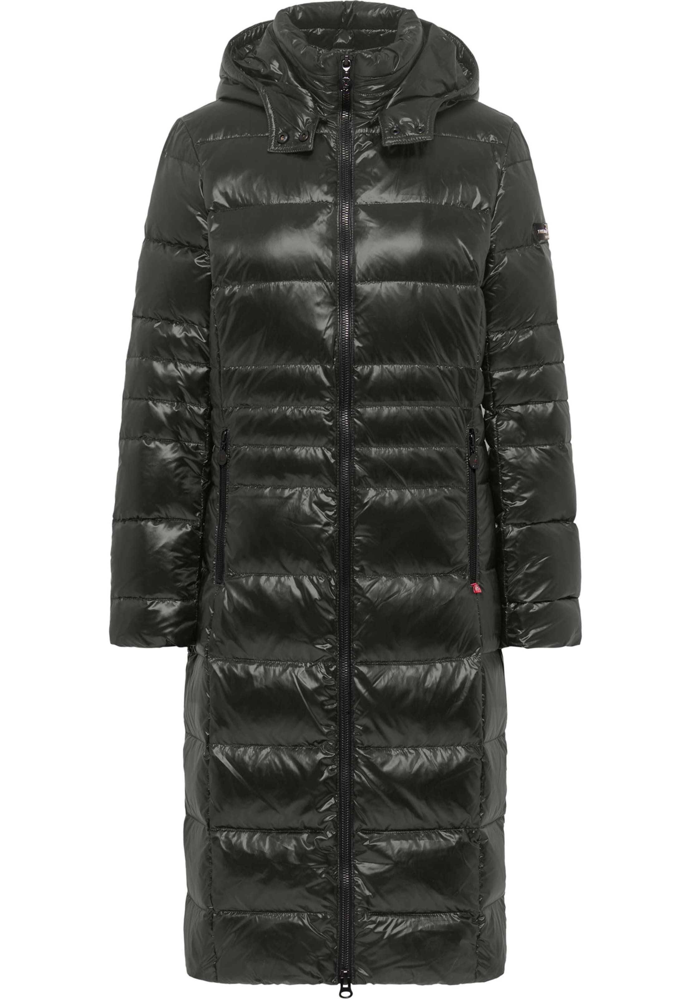 Frieda & Freddies Winter Coat in Black: front